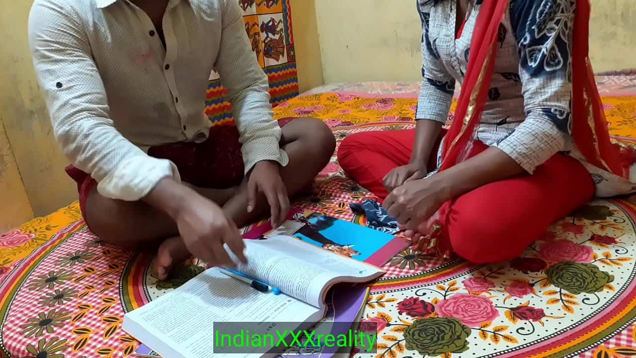 Indian teacher fuck teen student in clear hindi voice xxx sex mms video