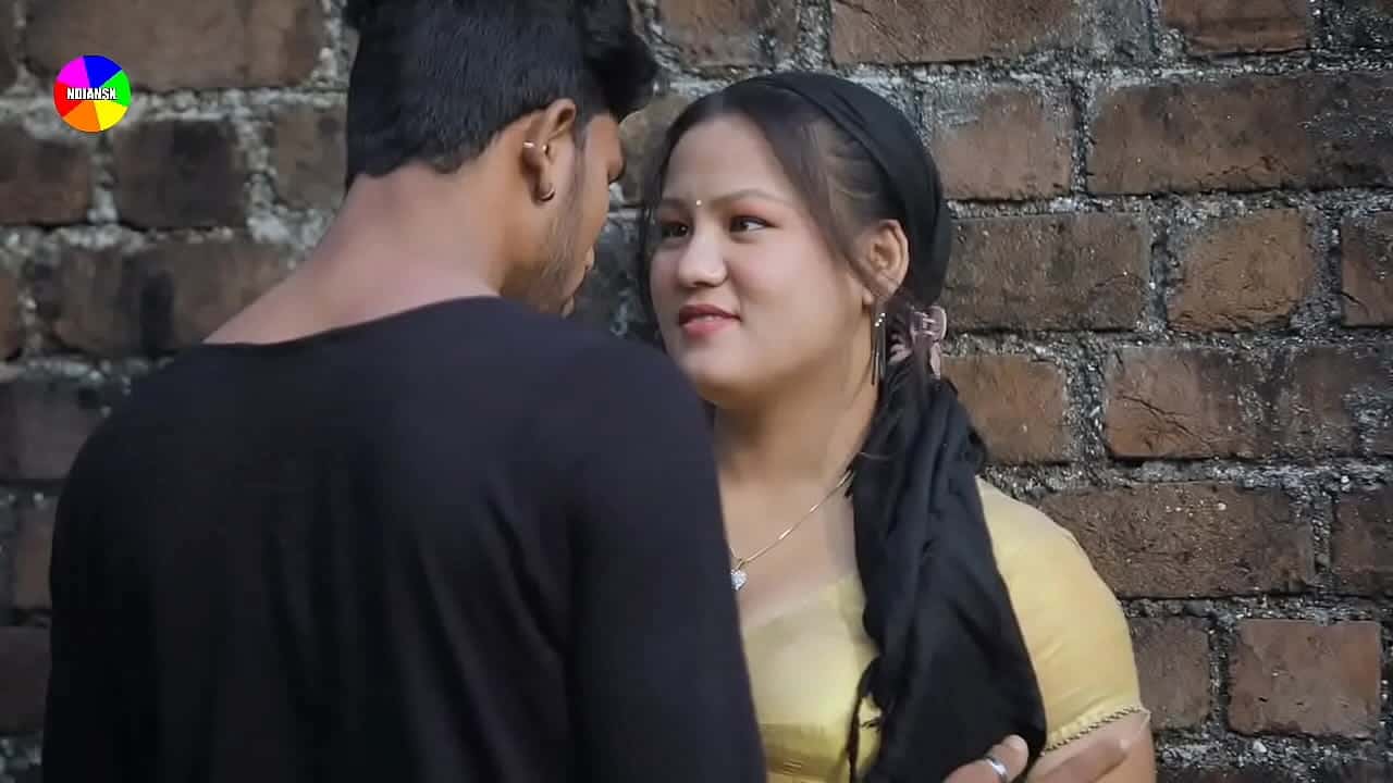 Mydesi Hot Nepali porn video of a young girl sex with BF in jungle