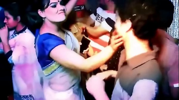 Hot saree bengali aunty dancing in private sex party