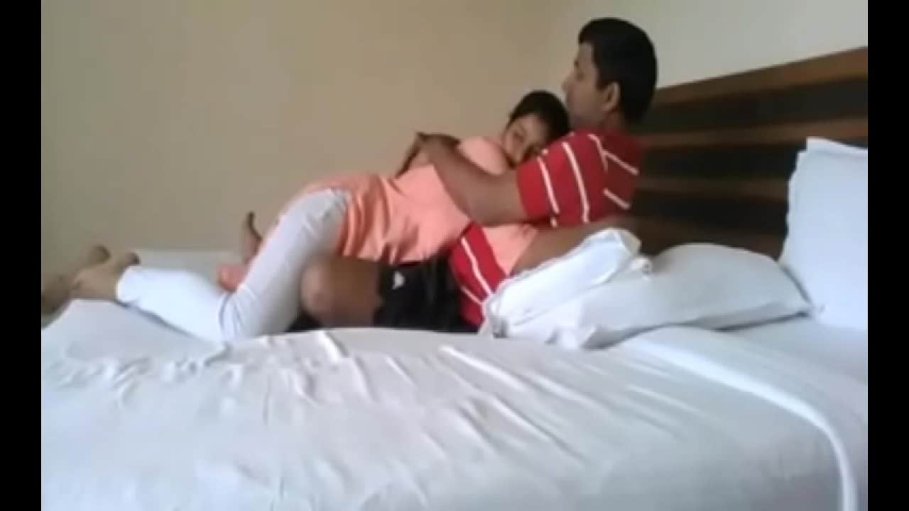 desi young college girl sex with old Uncle full sex mms scandal