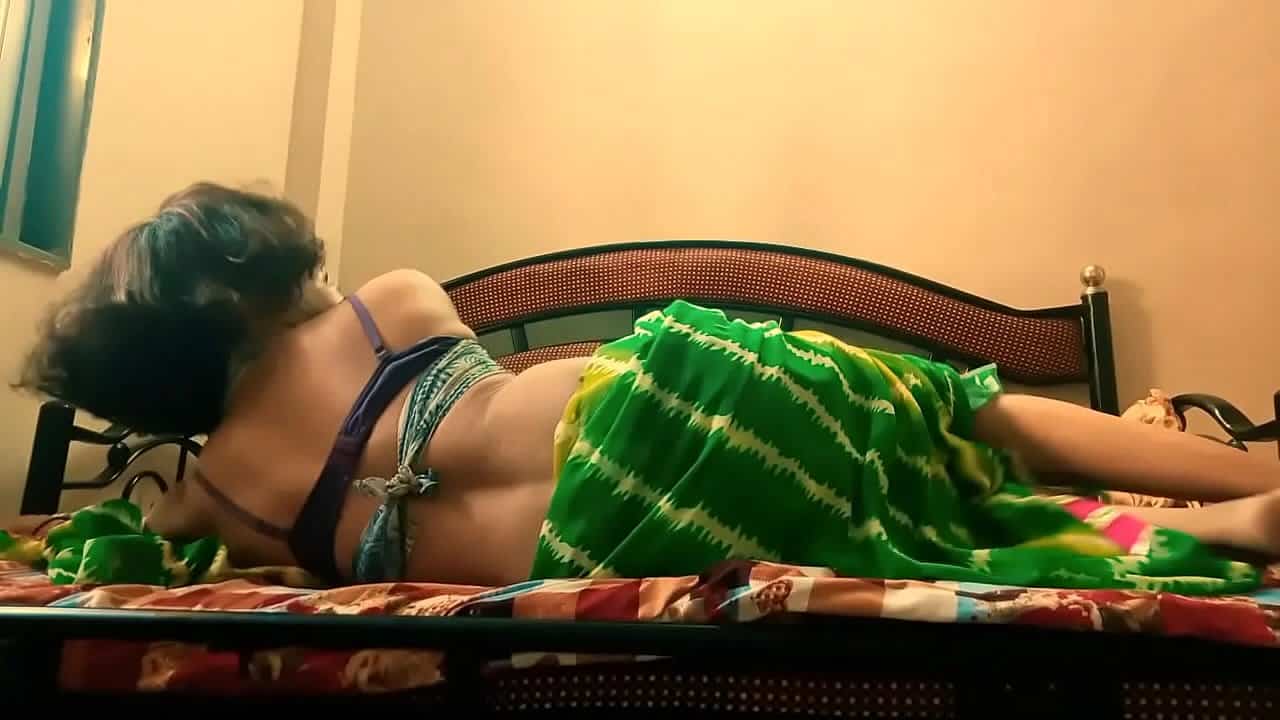 newly married couple desi boobs sucking hot short film