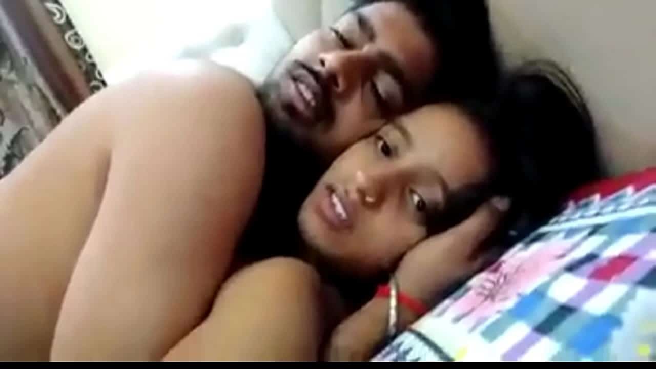 video xxn xx young hot amateur desi couple having xxx sex on webcam