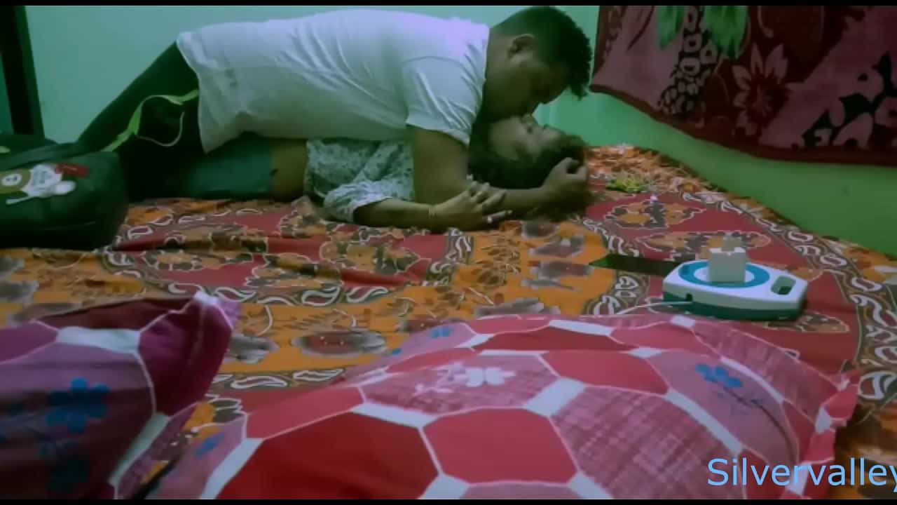 hindi xvideo Desi Indian girls secret sex with teacher viral sex mms