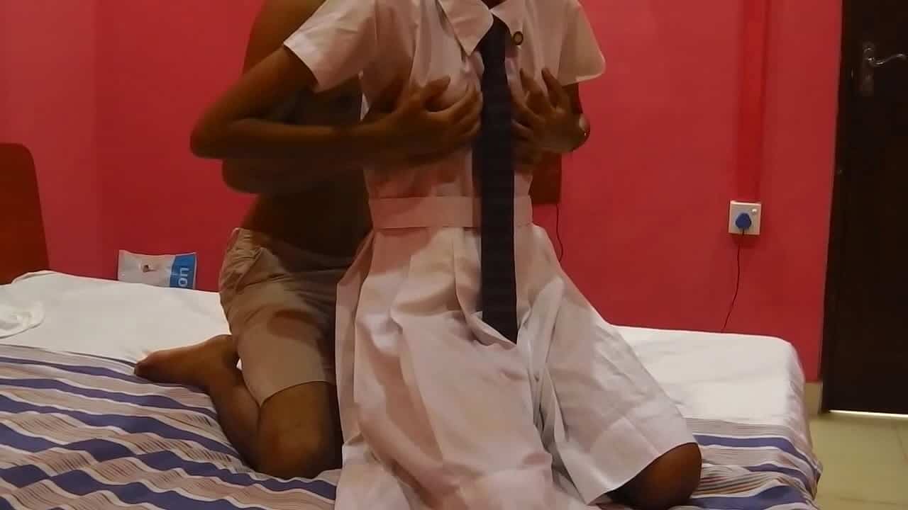 Indianporn hd young girl fucked by bf after school
