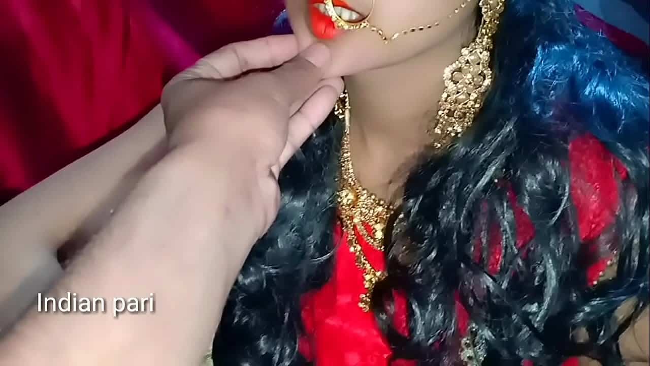 हिंदी सेक्स वीडियो छोटी साली को अकेले पा के चोद दिया