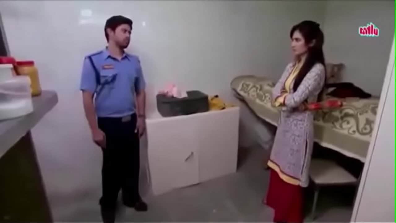 xnxx unsatisfied Indian bhabhi fucked by security guard Hindi porn xxx