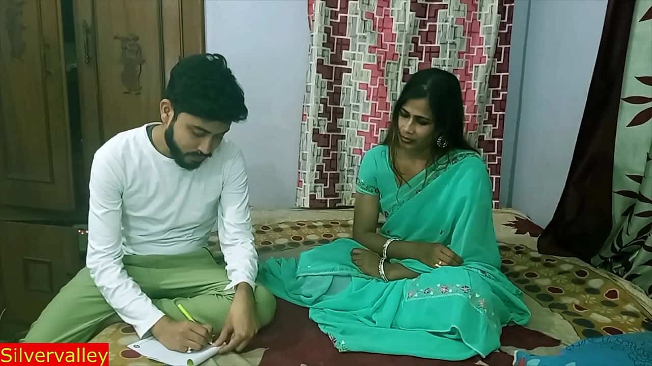 हॉट इंगलिश टीचर के साथ चुदाई खेल हिंदी सेक्सी मूवी