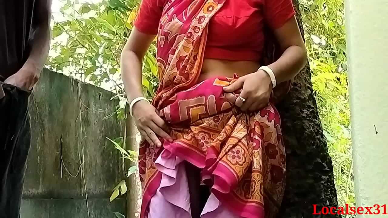 Real indian porn horny village desi Bhabhi Outdoor xxx sex mms