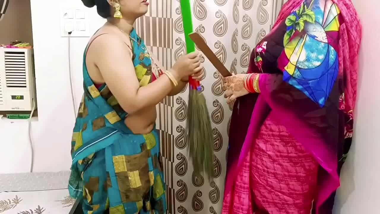 xnxx xxx Indian threesome sex with desi wife and Indian maid
