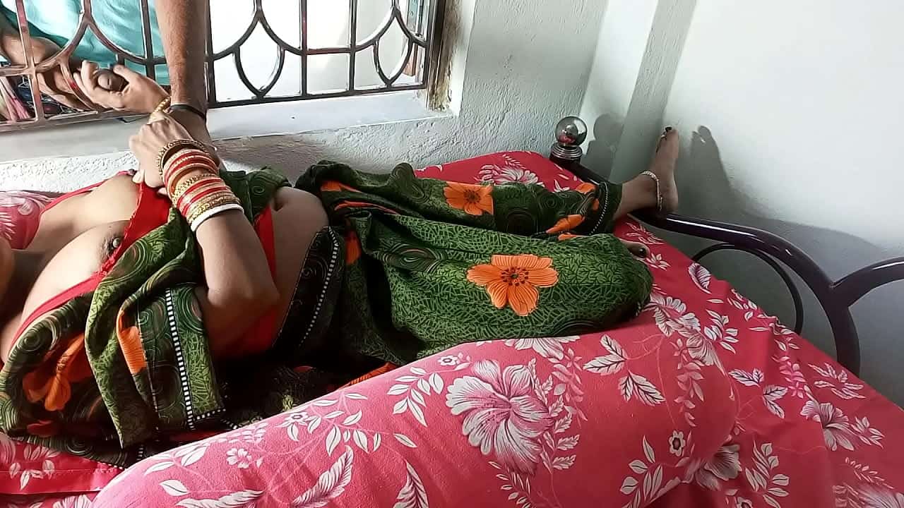 Indian Bengali bhabhi xxx painful sex with neighbor boy full HD video