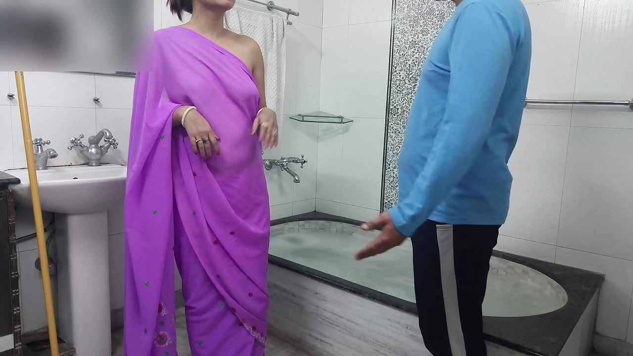 Indian porn movies desi horny sauteli maa bathroom mai maje karte hue