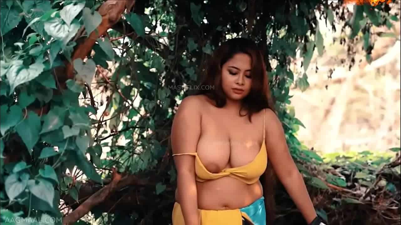 Indian big boobs bengali model nude photo shoot
