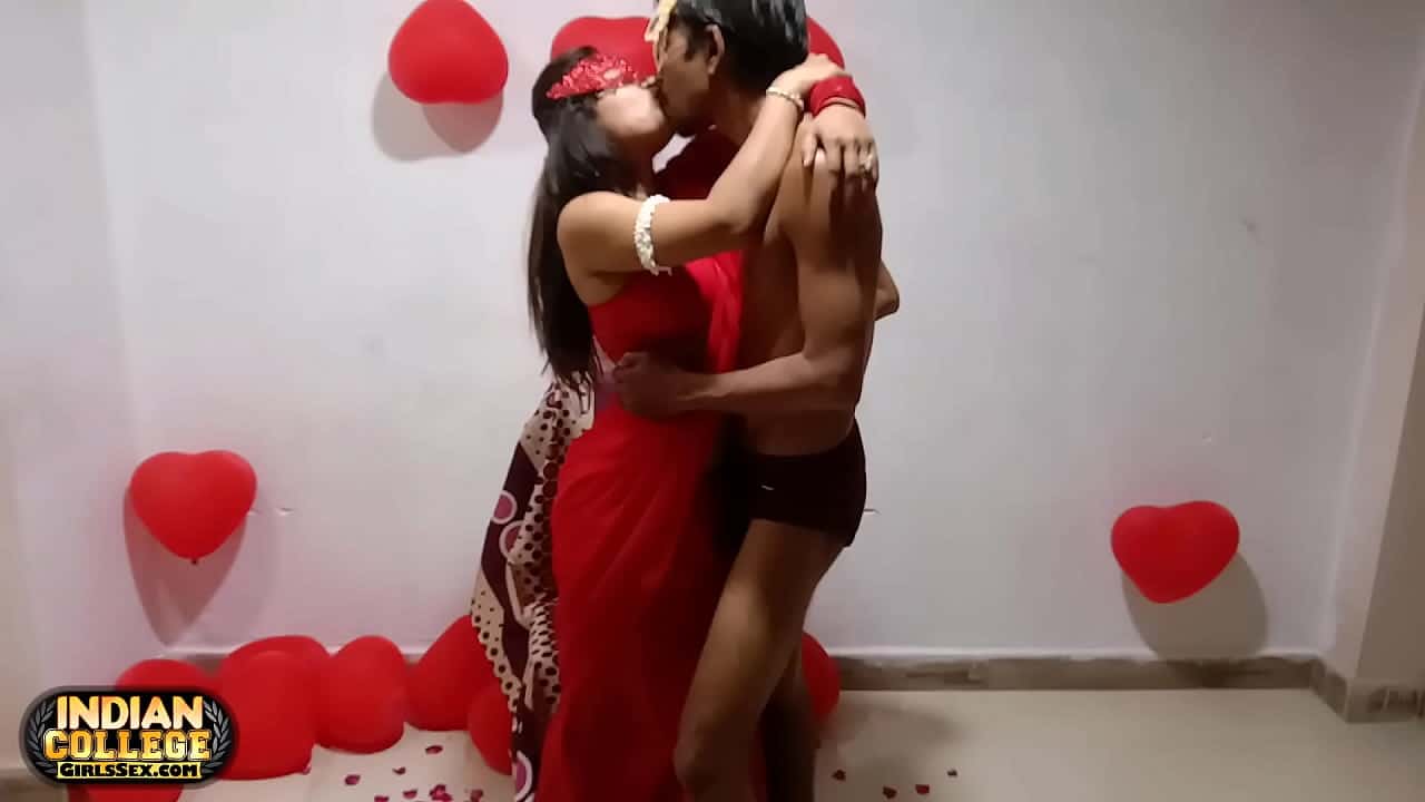 Erotic sex videos Indian Couple Celebrating Valentines Day With amazing hot sex