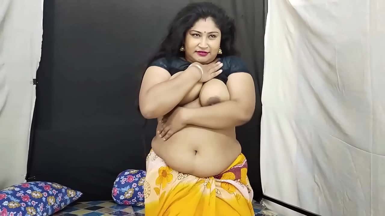 Sexy bhabhi ki big boobs ko dekh ke devar ne lund khara kiya aur chod diya