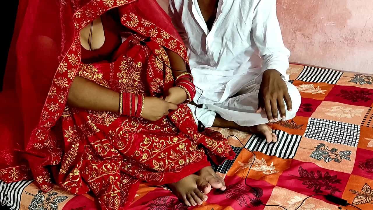 Rajasthani newly married bhabhi ki chut sasur ne chodi Hindi XXX video