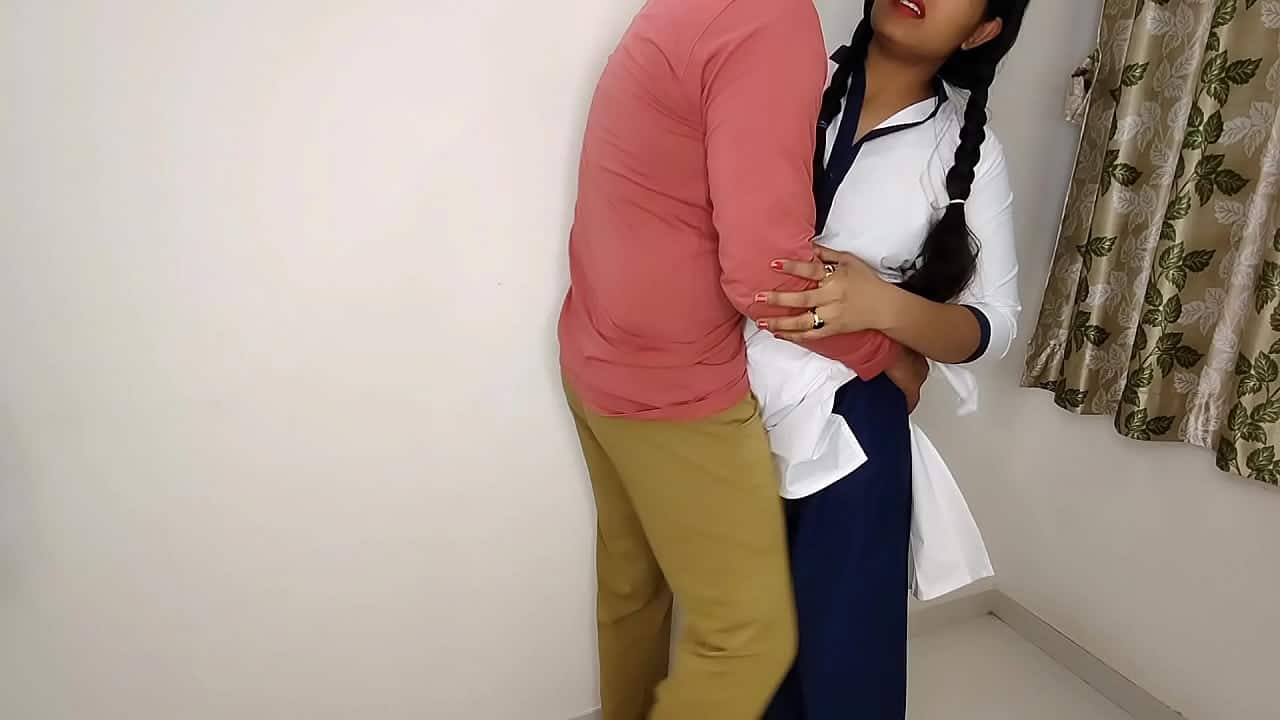 Indian School Girl First Time Sex Viral Sex MMS